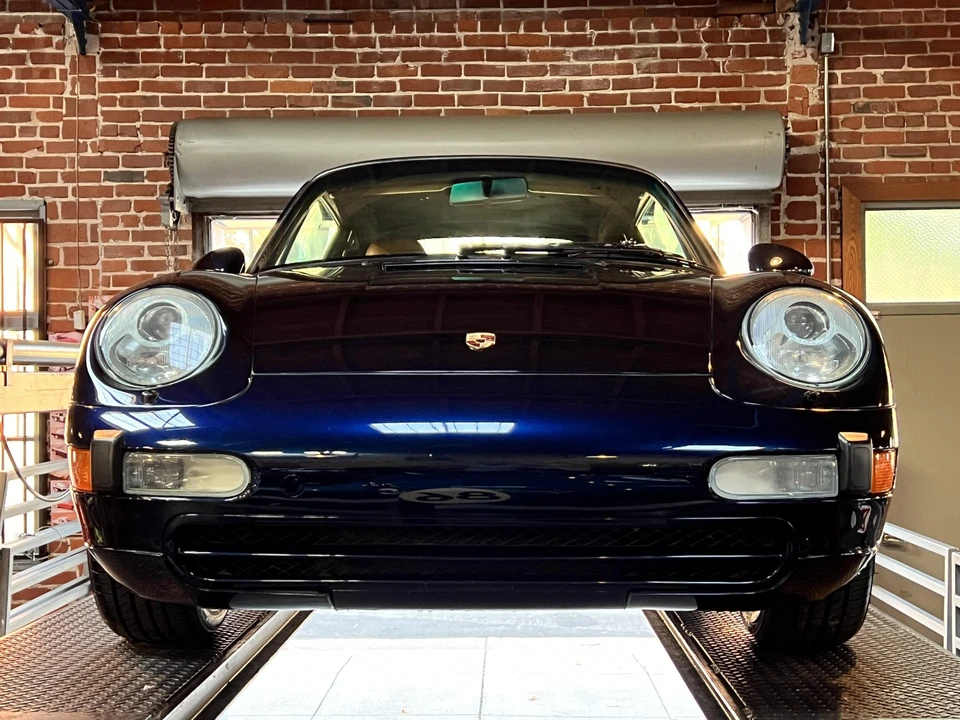 1995 Porsche 993 Carrera - Image 26 of 31