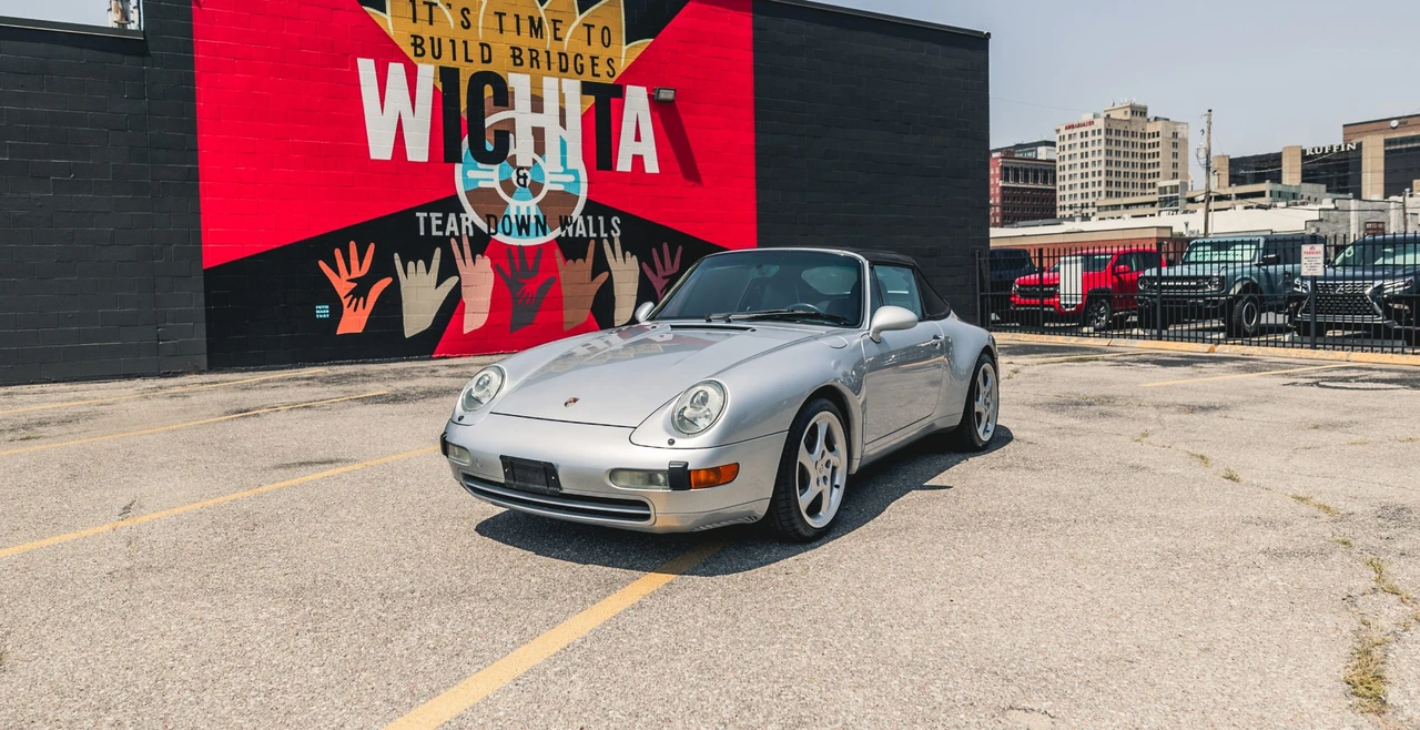 1995 Porsche 993 Carrera - Image 4 of 31