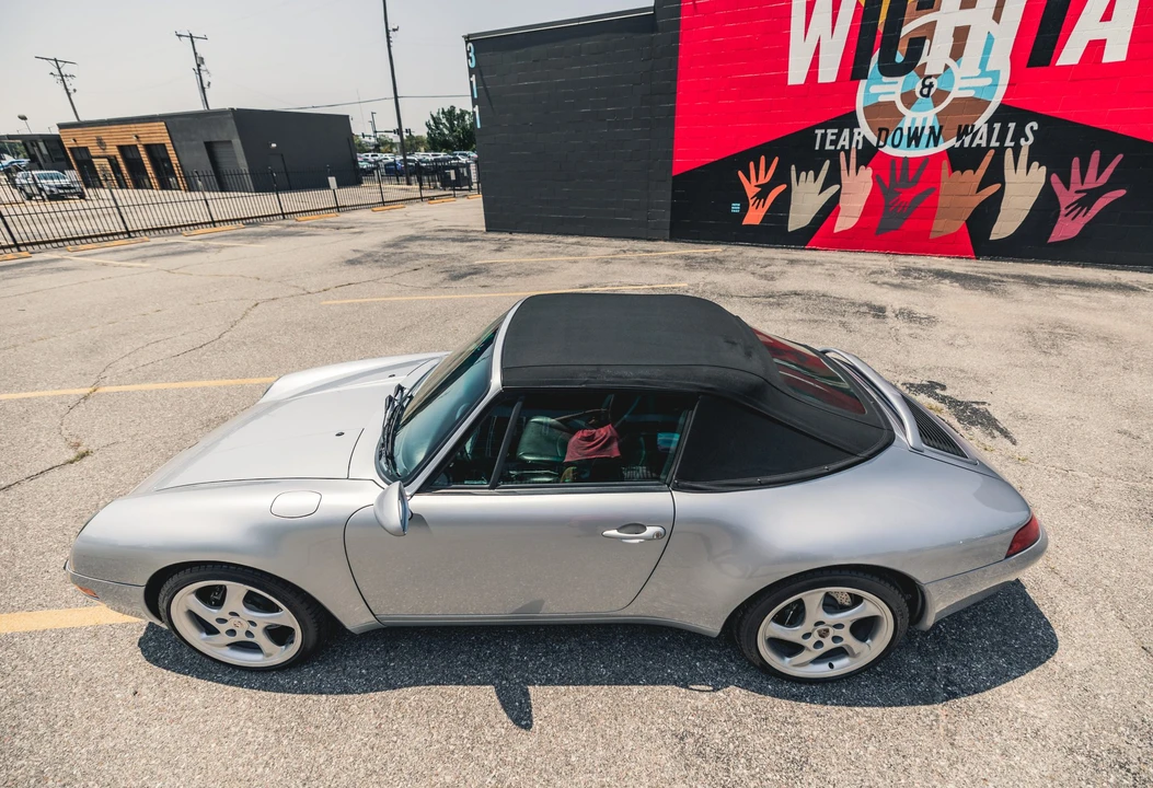 1995 Porsche 993 Carrera - Image 22 of 31