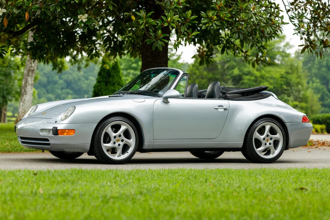 1995 Porsche 993 Carrera - Image 2 of 31