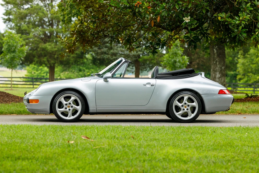 1995 Porsche 993 Carrera - Image 16 of 31