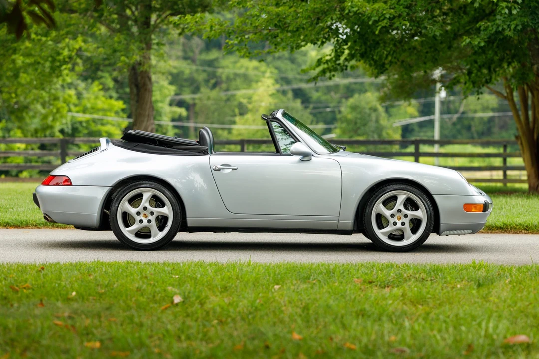 1995 Porsche 993 Carrera - Image 7 of 31