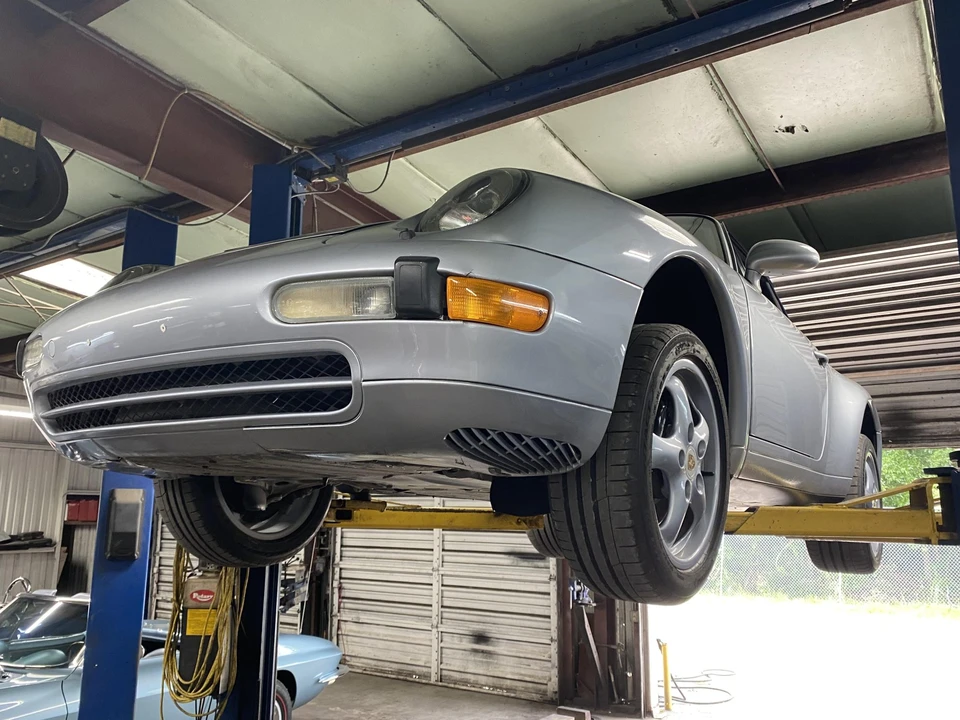 1995 Porsche 993 Carrera - Image 29 of 31