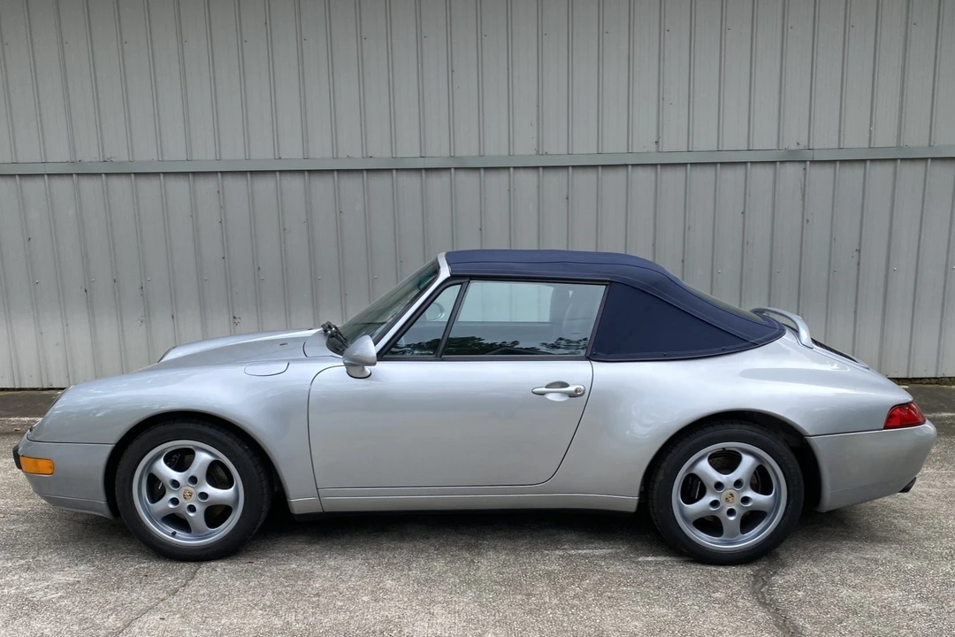1995 Porsche 993 Carrera - Image 2 of 31