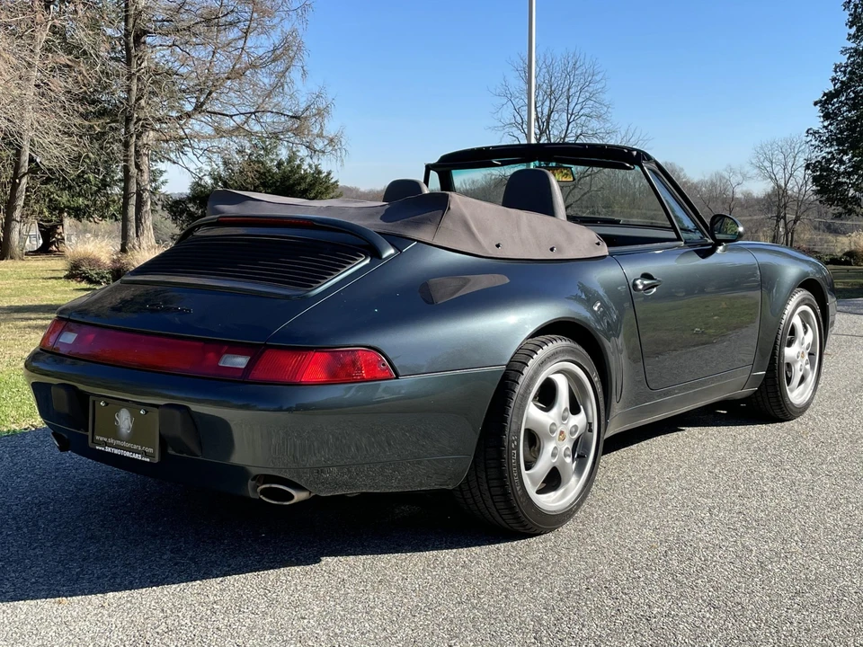 1995 Porsche 993 Carrera - Image 10 of 31