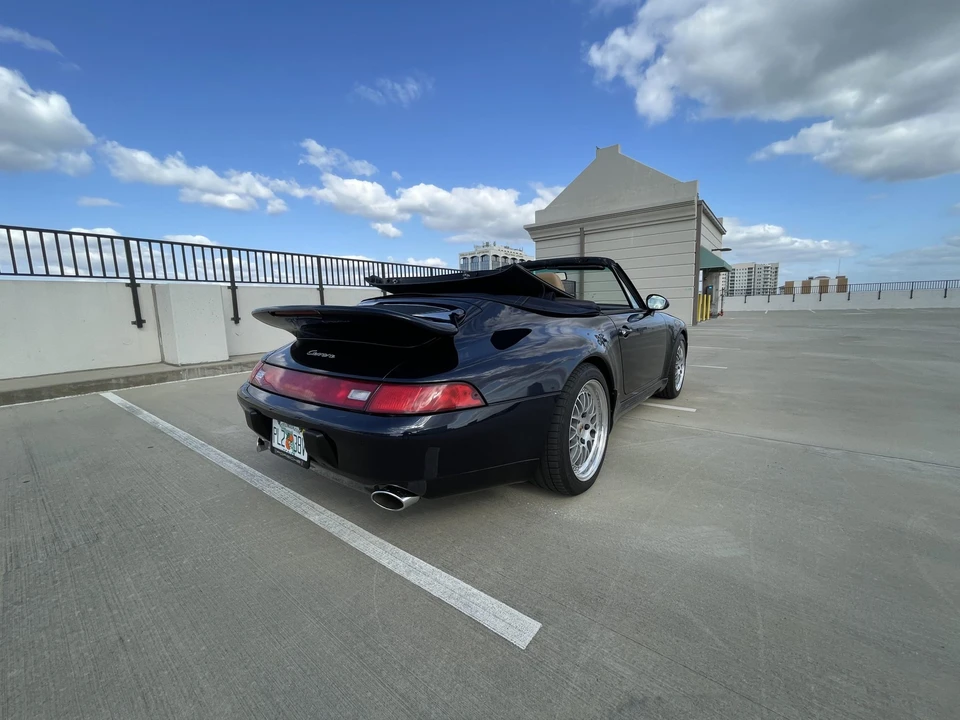 1995 Porsche 993 Carrera - Image 12 of 31