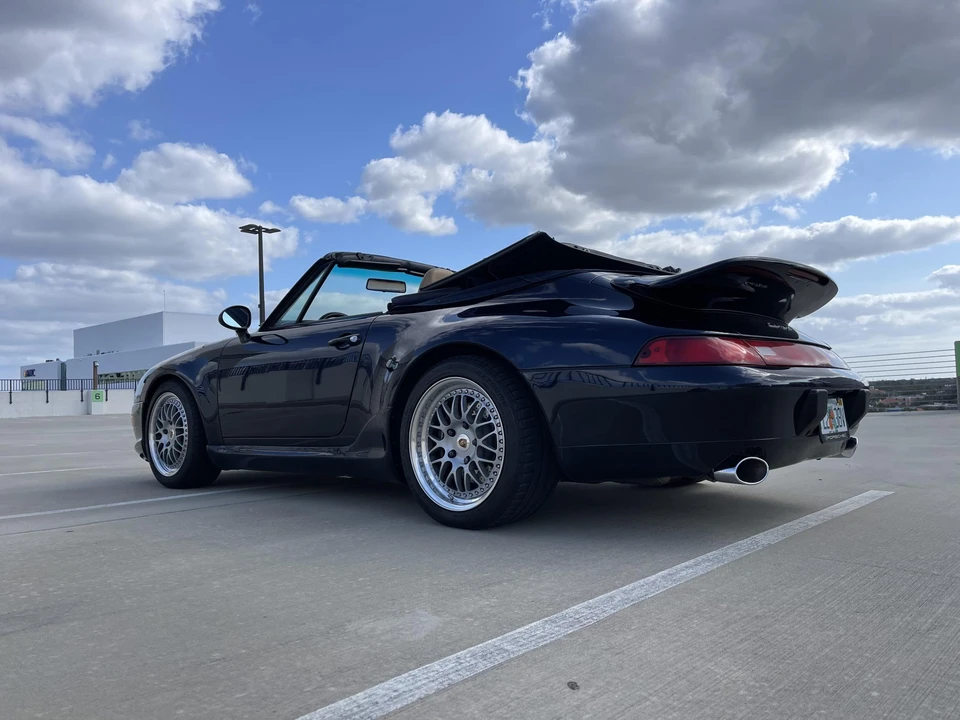 1995 Porsche 993 Carrera - Image 7 of 31