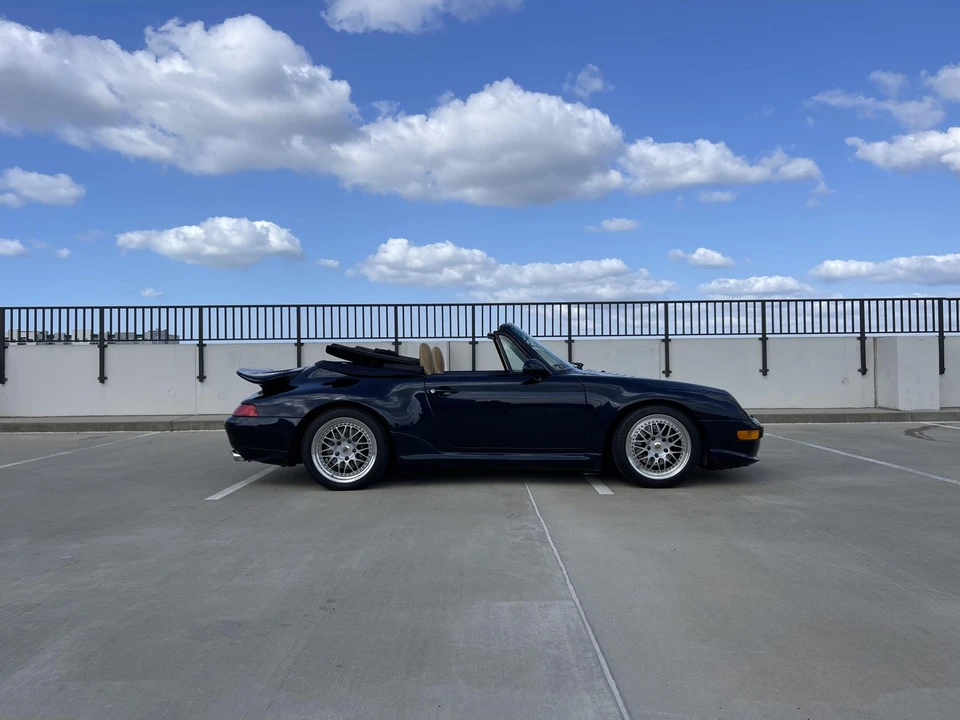 1995 Porsche 993 Carrera - Image 17 of 31