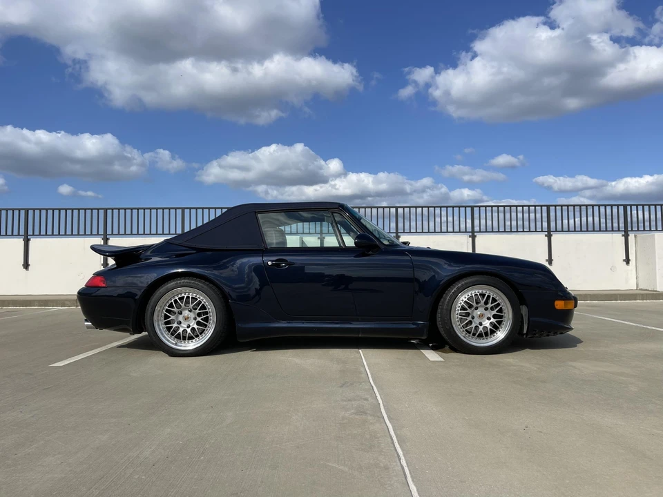1995 Porsche 993 Carrera - Image 22 of 31