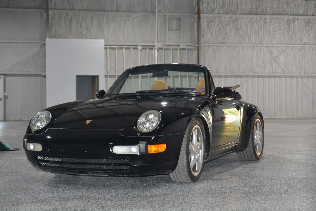 1995 Porsche 993 Carrera - Image 2 of 31