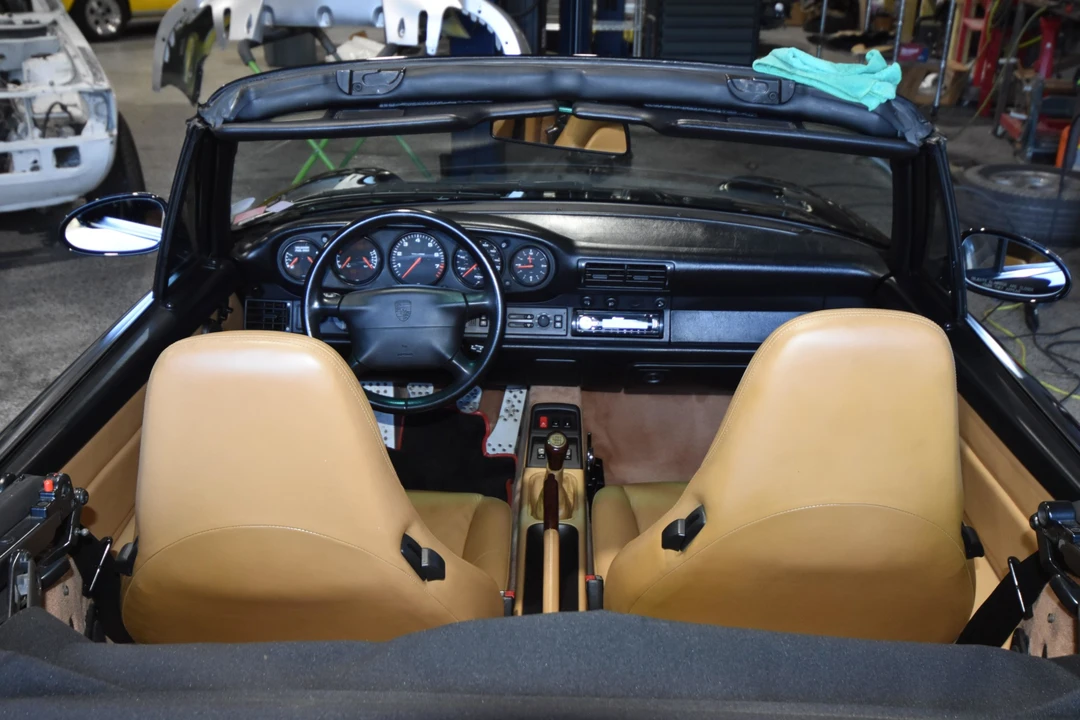 1995 Porsche 993 Carrera - Image 26 of 31