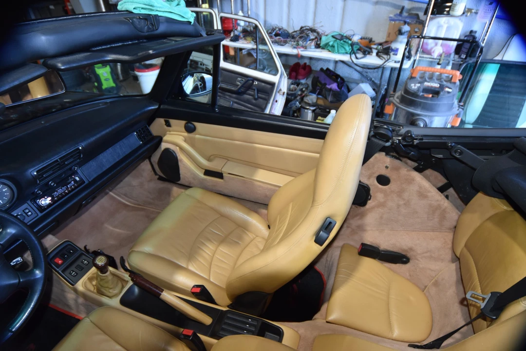 1995 Porsche 993 Carrera - Image 28 of 31