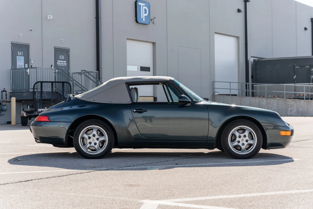 1995 Porsche 993 Carrera - Image 17 of 31