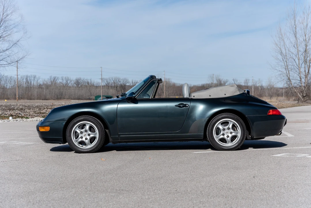 1995 Porsche 993 Carrera - Image 30 of 31