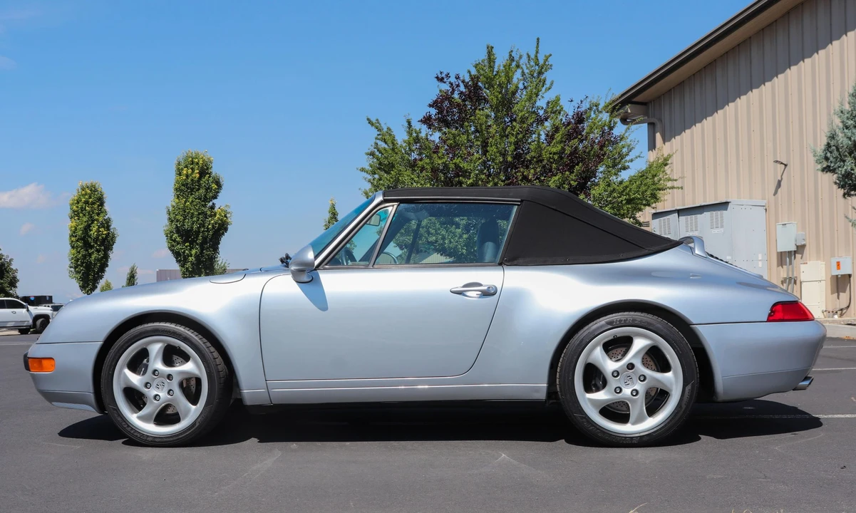 1995 Porsche 993 Carrera - Image 16 of 31