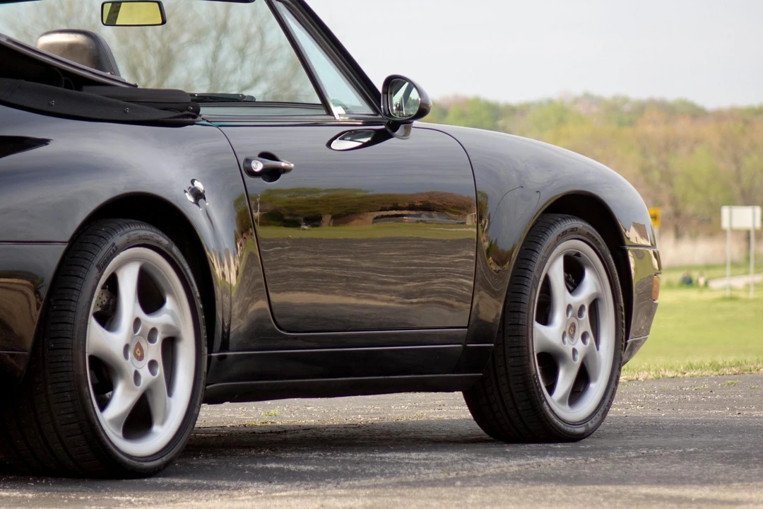 1995 Porsche 993 Carrera - Image 23 of 31