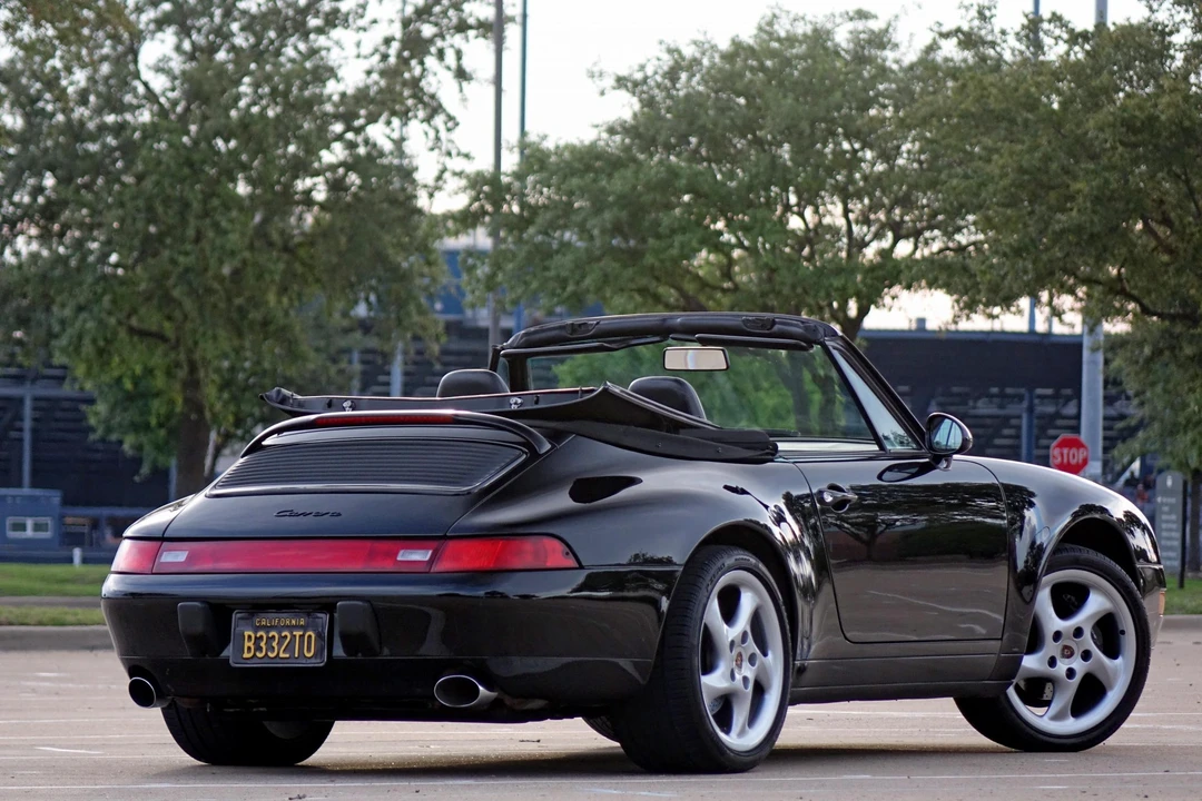 1995 Porsche 993 Carrera - Image 17 of 31