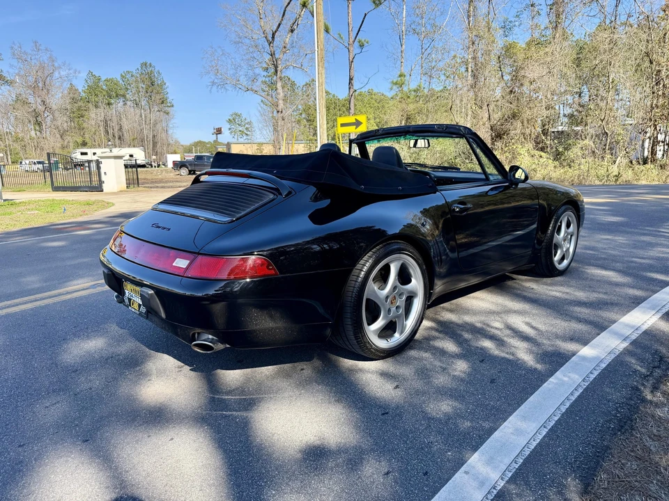 1995 Porsche 993 Carrera - Image 16 of 31