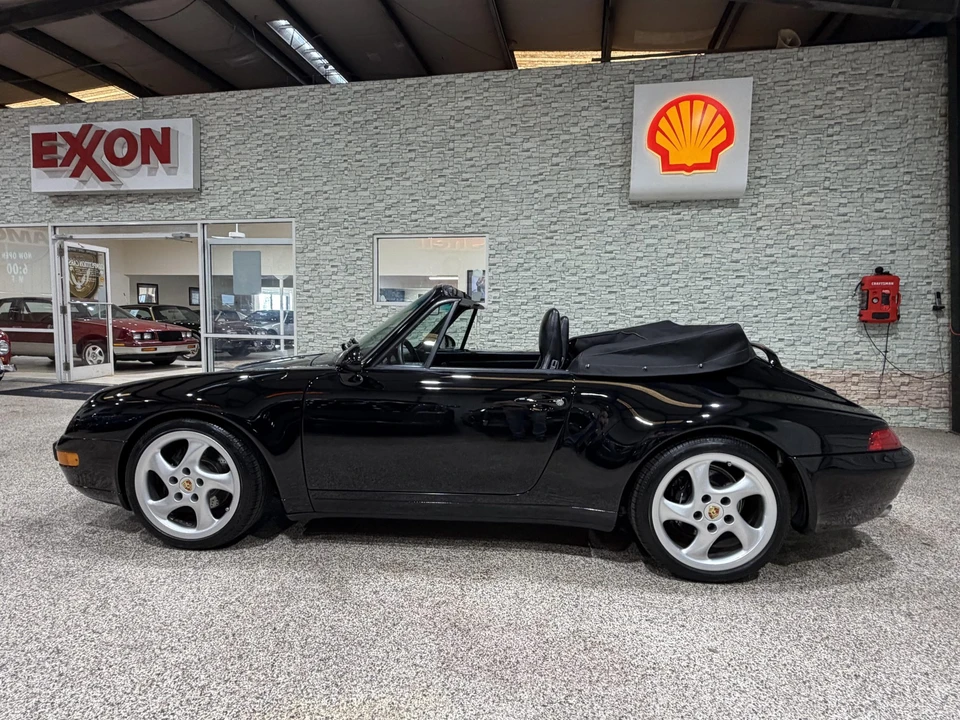 1995 Porsche 993 Carrera - Image 30 of 31