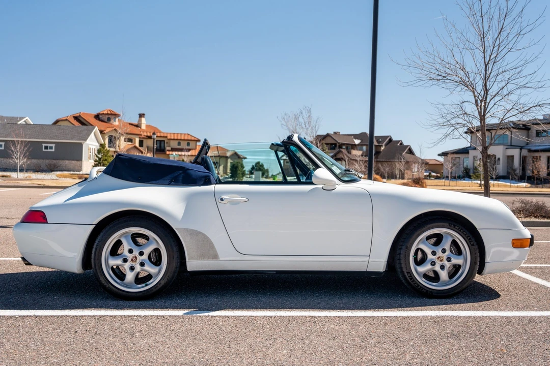 1995 Porsche 993 Carrera - Image 4 of 31