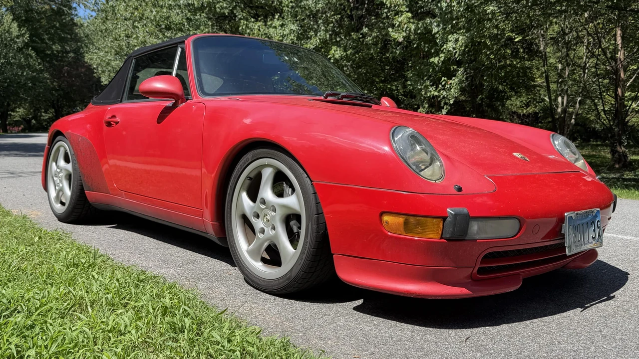 1995 Porsche 993 Carrera - Image 2 of 31