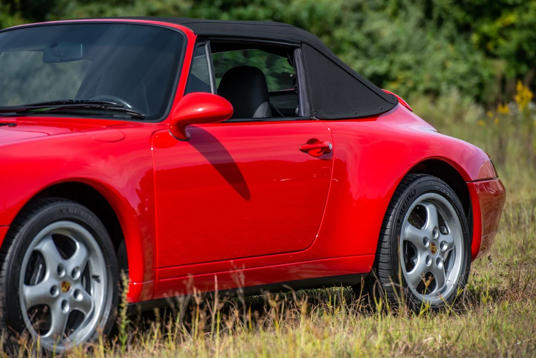 1995 Porsche 993 Carrera - Image 25 of 31