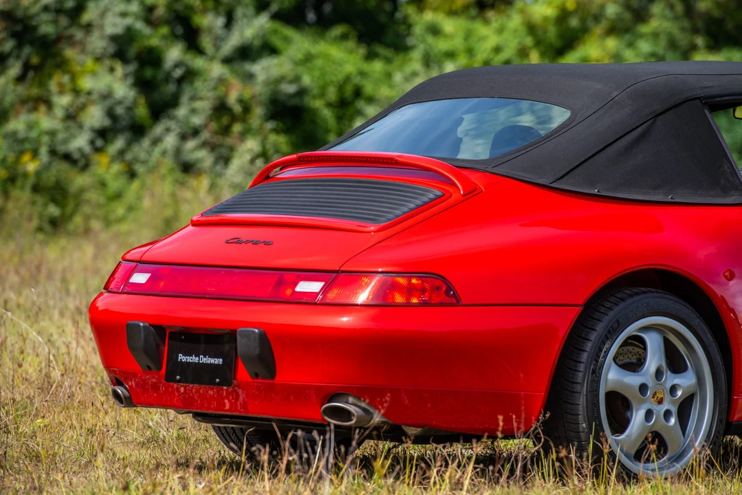 1995 Porsche 993 Carrera - Image 22 of 31