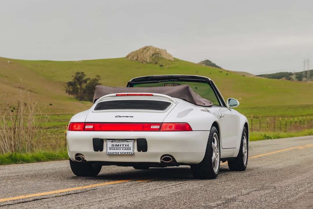 1995 Porsche 993 Carrera - Image 10 of 31
