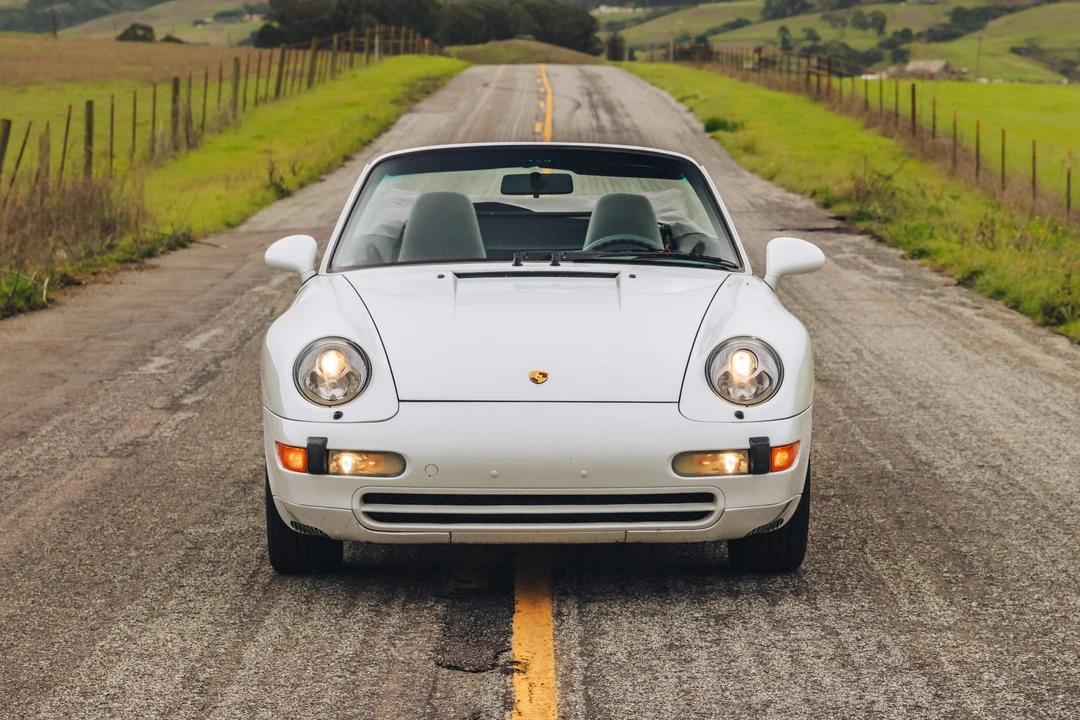 1995 Porsche 993 Carrera - Image 15 of 31