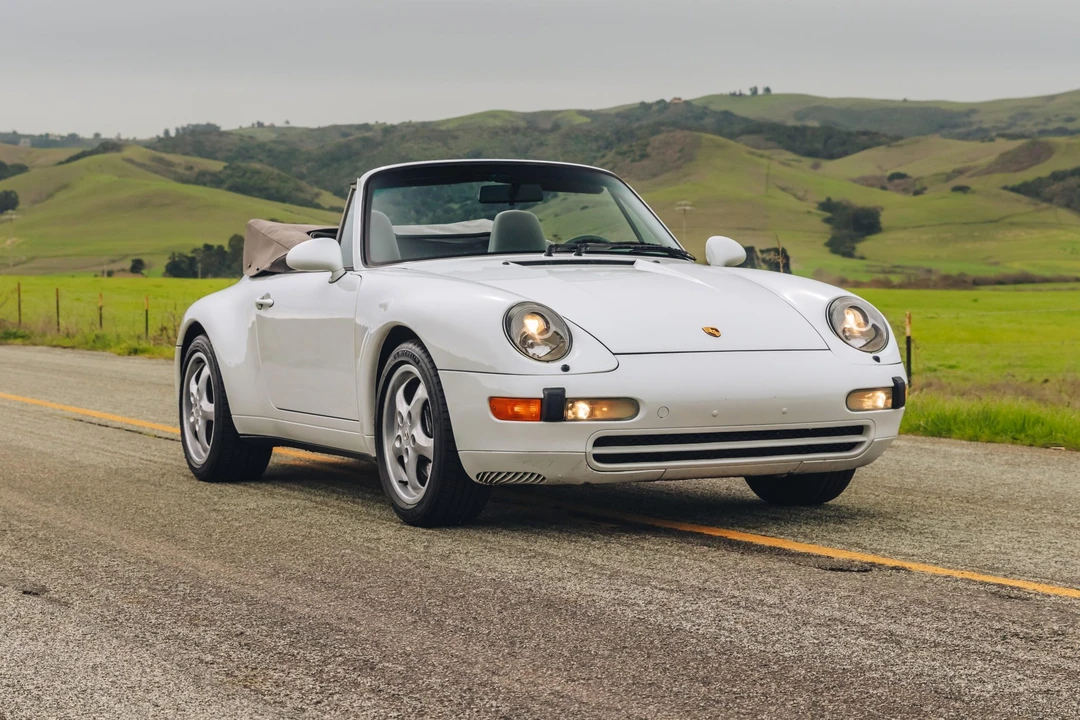 1995 Porsche 993 Carrera - Image 14 of 31