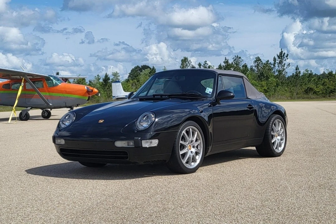 1995 Porsche 993 Carrera - Image 2 of 31
