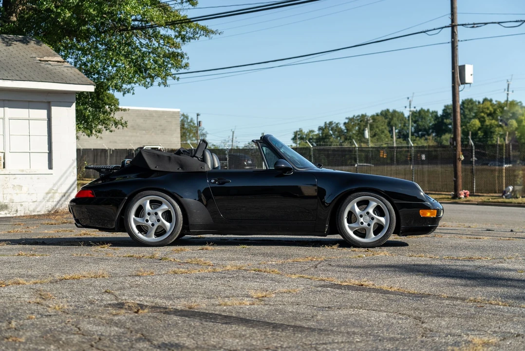 1995 Porsche 993 Carrera - Image 16 of 31