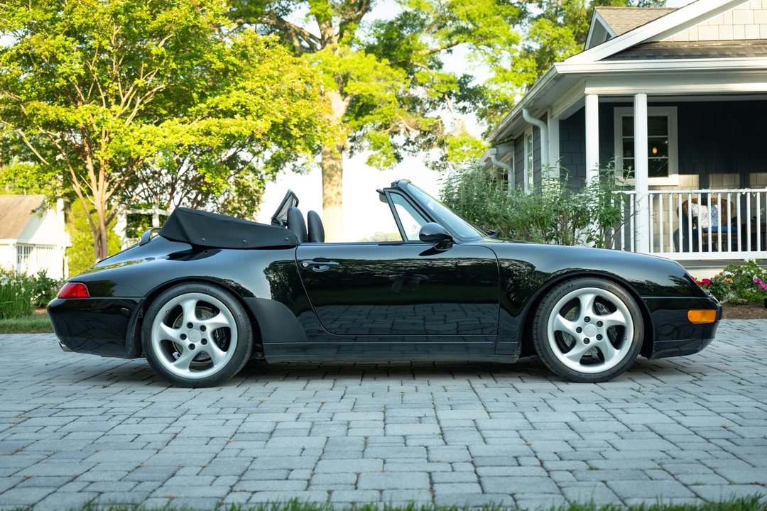1995 Porsche 993 Carrera - Image 8 of 31