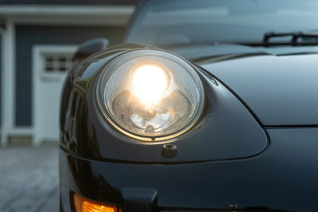 1995 Porsche 993 Carrera - Image 21 of 31