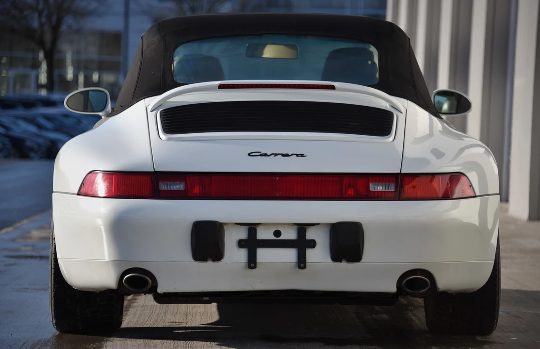 1995 Porsche 993 Carrera - Image 8 of 31
