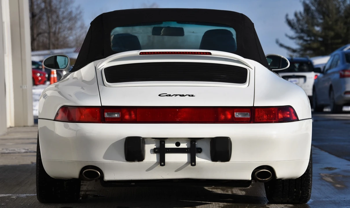 1995 Porsche 993 Carrera - Image 7 of 31