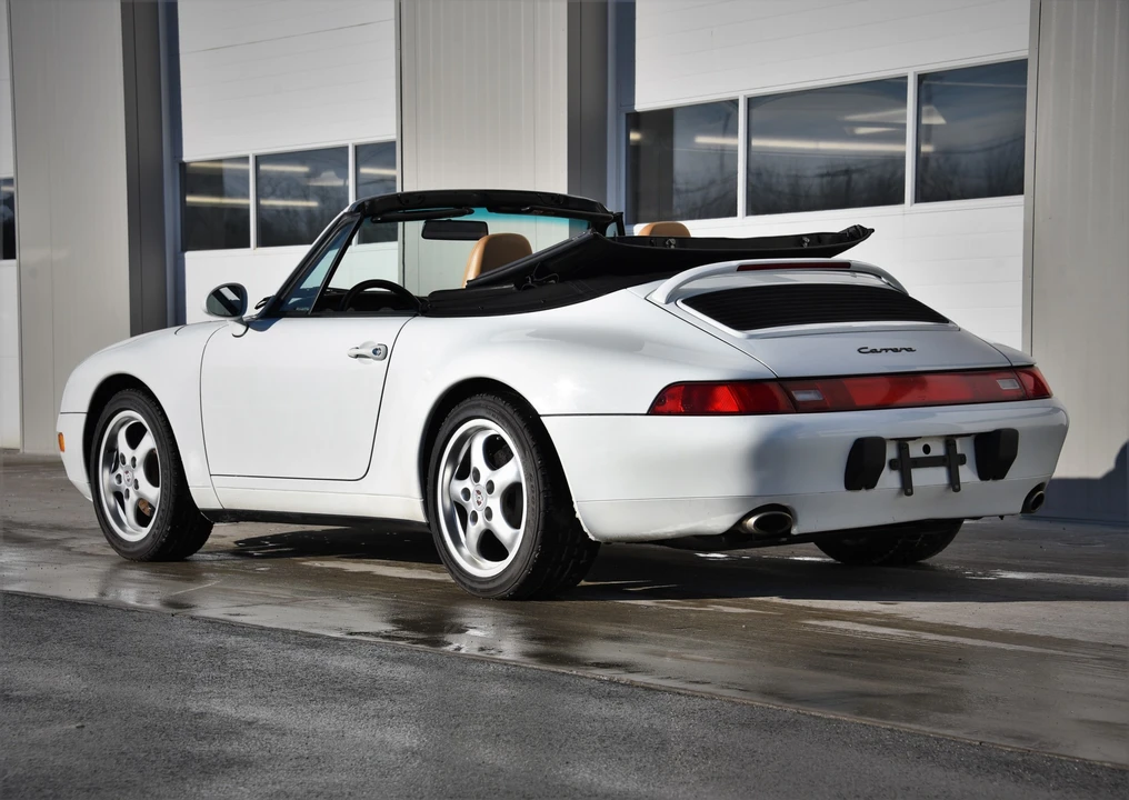 1995 Porsche 993 Carrera - Image 4 of 31