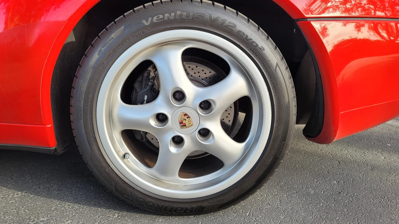 1995 Porsche 993 Carrera - Image 30 of 31
