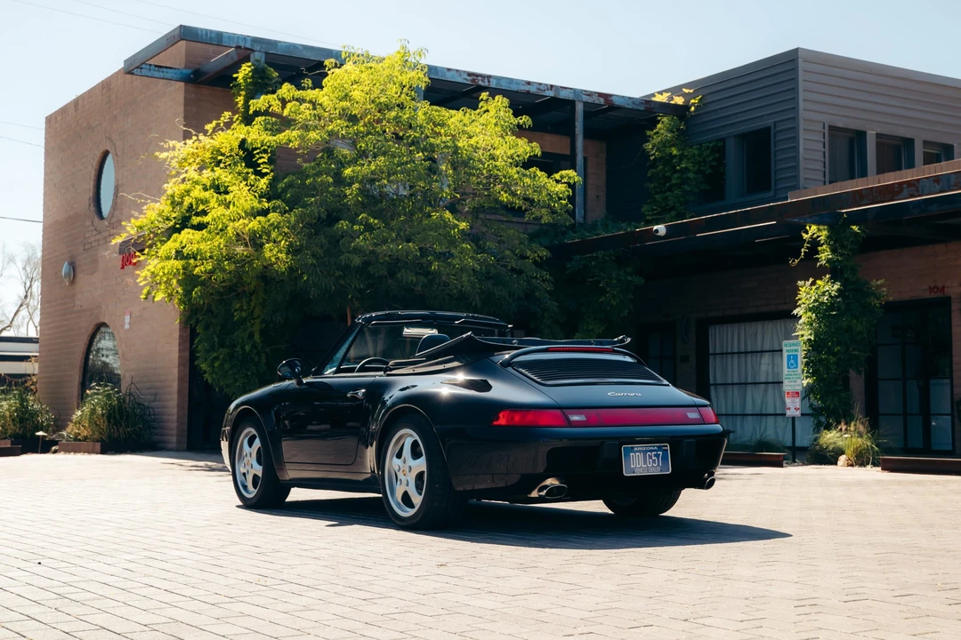1995 Porsche 993 Carrera - Image 30 of 31