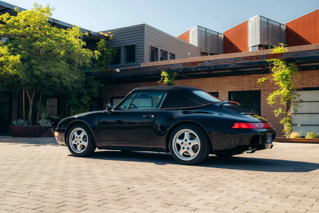 1995 Porsche 993 Carrera - Image 7 of 31