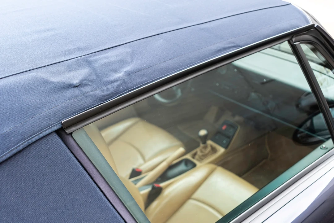 1995 Porsche 993 Carrera - Image 29 of 31