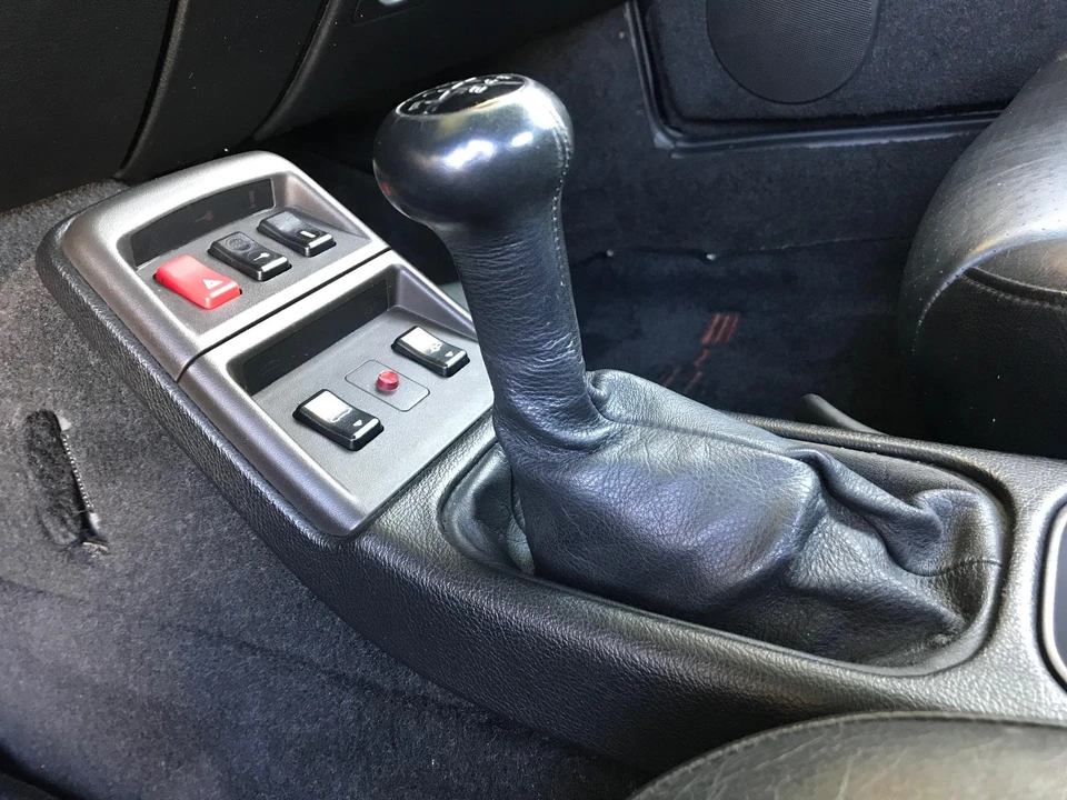 1995 Porsche 993 Carrera - Image 26 of 31