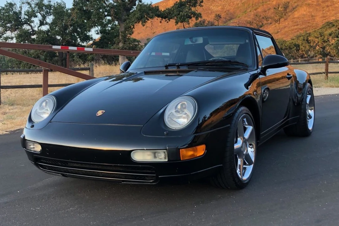 1995 Porsche 993 Carrera - Image 1 of 31