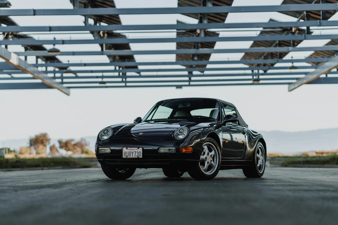 1995 Porsche 993 Carrera - Image 12 of 31
