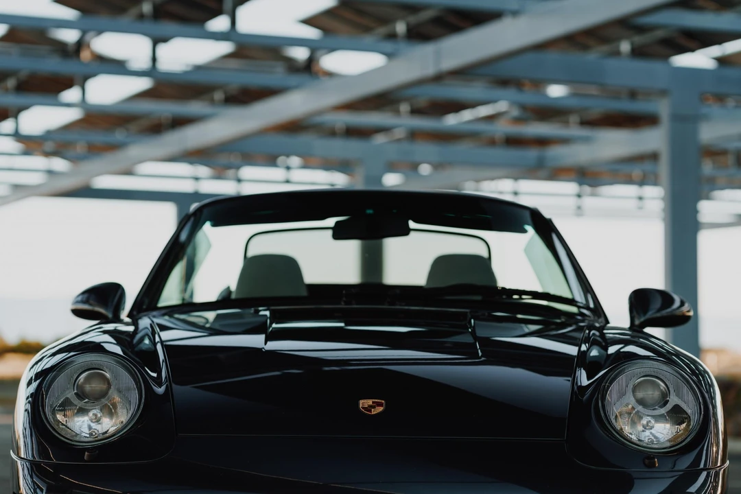 1995 Porsche 993 Carrera - Image 16 of 31