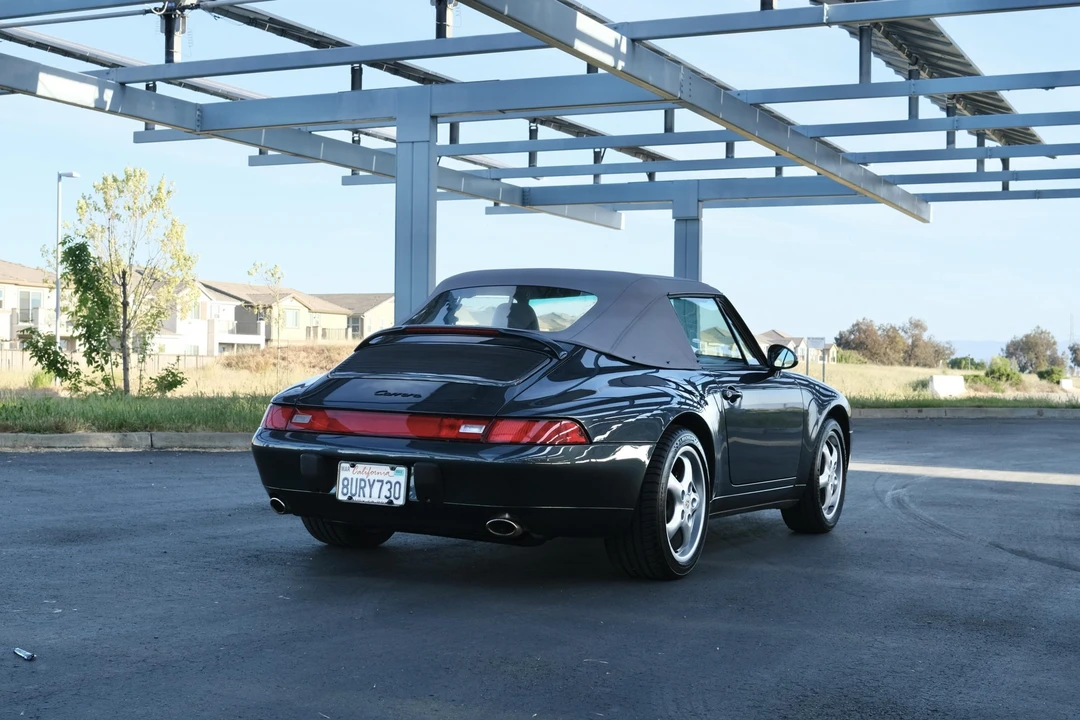 1995 Porsche 993 Carrera - Image 8 of 31