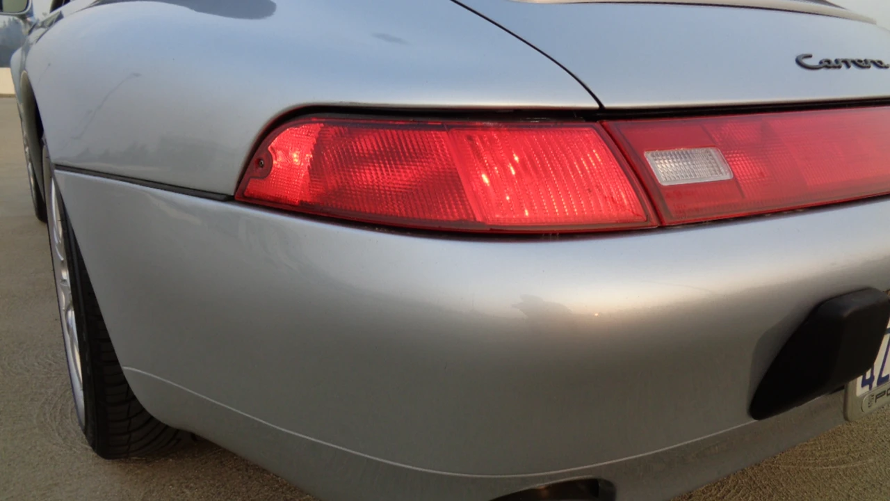 1995 Porsche 993 Carrera - Image 30 of 31