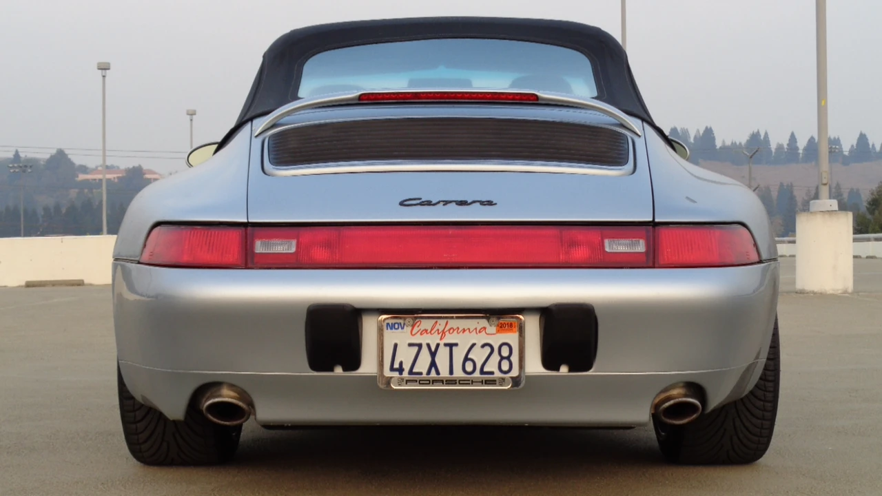 1995 Porsche 993 Carrera - Image 17 of 31