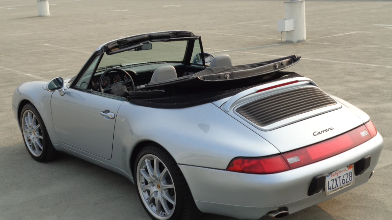 1995 Porsche 993 Carrera - Image 9 of 31