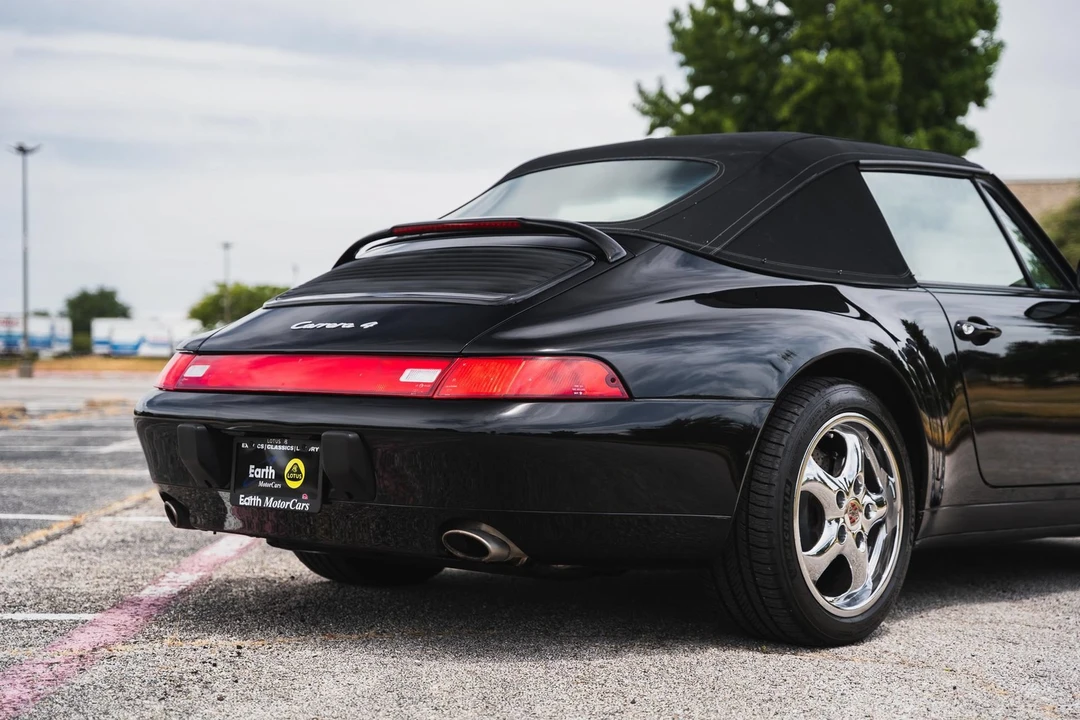 1995 Porsche 993 Carrera - Image 28 of 31